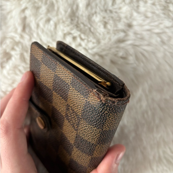 Louis Vuitton - Damier Eben Checkered French Kisslock Compact Wallet - Picture 7 of 16